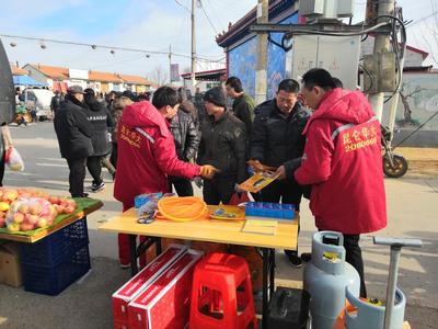 向乡亲父老宣传